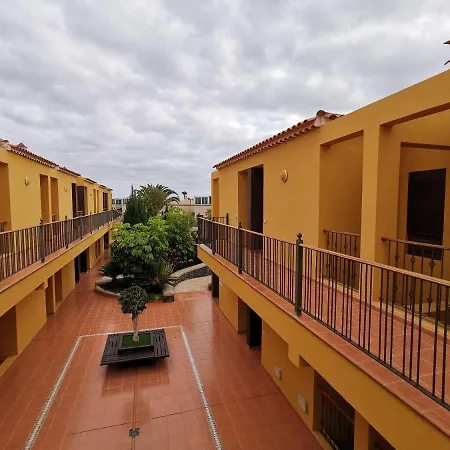 Rest Apartment Costa Del Silencio أرونا
